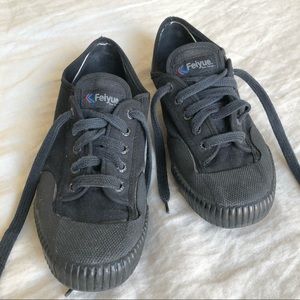 Feiyue women’s shoes